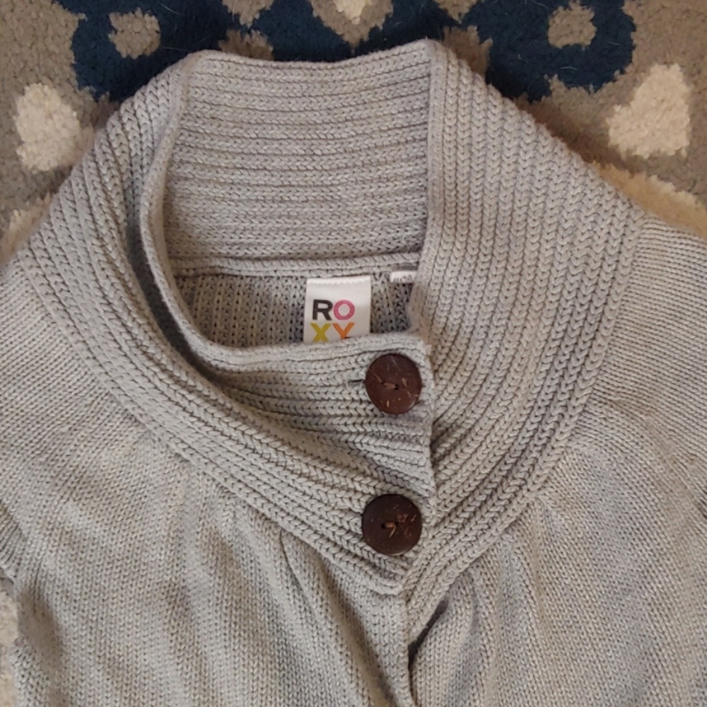 Roxy Grey Short Sleeve Sweater
